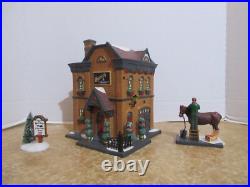 Dept. 56 Christmas In The City 2011 City Park Carriage House #4023614