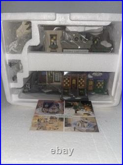 Dept 56 Christmas In The City 5th Avenue Shoppes #59212 Brand New