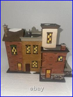 Dept 56 Christmas In The City 5th Avenue Shoppes #59212 Brand New