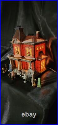 Dept 56 Christmas In The City Architectural Antiques 17pc # 56.58927 Item#321