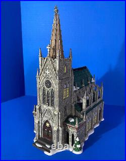 Dept 56 Christmas In The City Cathedral of St. Nicholas 59248 30th Anniversary