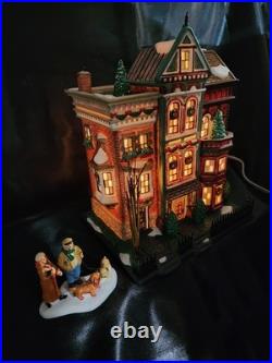 Dept 56 Christmas In The City East Village Row House #56.59266 (2)