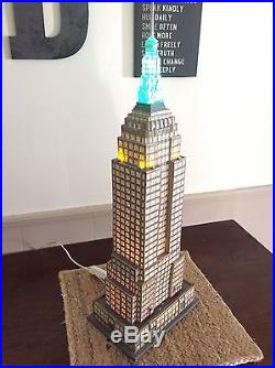 Dept 56 Christmas In The City Empire State Building