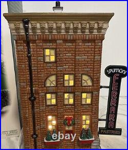 Dept 56 Christmas In The City Ferrara Bakery & Cafe #59272 In Original Box RARE