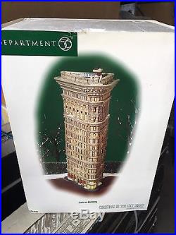 Dept 56 Christmas In The City Flatiron Building