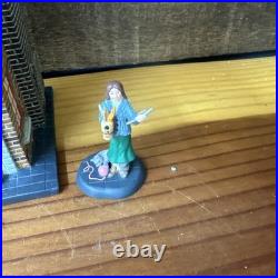 Dept 56 Christmas In The City Kelly's Irish Crafts 6264748 Complete -read