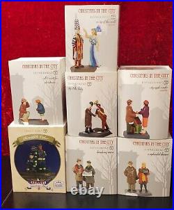 Dept 56 Christmas In The City Lot of 7 New York apple dinner news hats world all