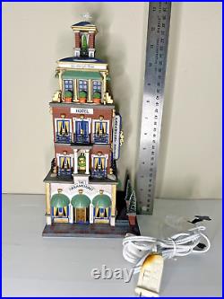 Dept 56 Christmas In The City Paramount Hotel 56.58911 Working Star 2000 READ