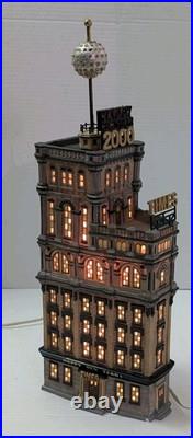 Dept 56 Christmas In The City TIMES TOWER SEE VIDEO! Missing Figure & Confetti