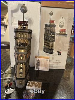 Dept 56 Christmas In The City The Times Tower Special Edition Gift Set 2000