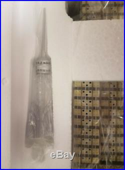 Dept 56 Christmas In The City -rare Empire State Building 59207 Brand New