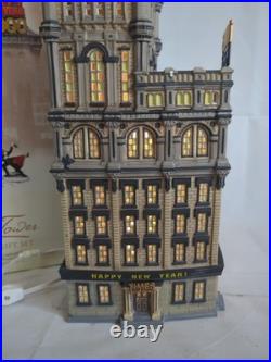 Dept 56 Christmas in The City The Times Tower 2000 55510 Complete Working