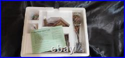 Dept 56 Christmas in the City 1234 Four Seasons Parkway Item#308