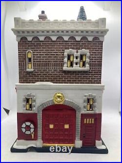 Dept 56 Christmas in the City #4020172 Engine Company 10 NIB with light