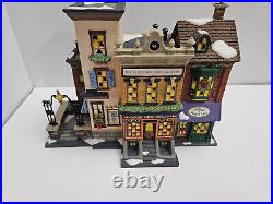 Dept 56 / Christmas in the City / #56.59212 / 5th Avenue Shoppes