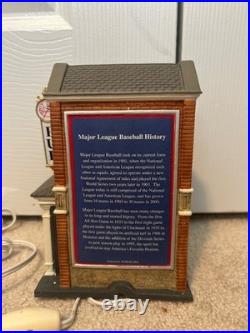 Dept 56 Christmas in the City #59225 MLB NEW YORK YANKEES PUB Brand New #410