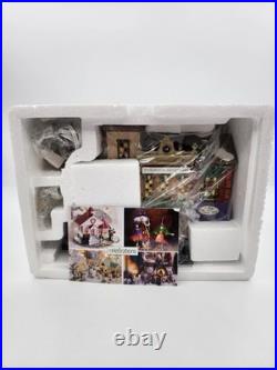 Dept. 56 Christmas in the City 5th Avenue Shoppes #59212 (Read)