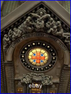 Dept 56 Christmas in the City Cathedral of St Saint Paul #58930 As Is