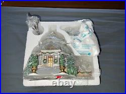 Dept 56 Christmas in the City Crystal Gardens Conservatory NEW