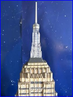 Dept 56 Christmas in the City Empire State Building 56.59207 Read Notes / Part