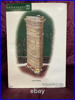 Dept 56 Christmas in the City, Flatiron Building # 56.59260