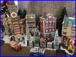 Dept 56 Christmas in the City, Historial Landmark Baltimore Arts Tower retired