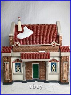 Dept 56 -Christmas in the City Mrs. Stover's Bungalow Candies #58917