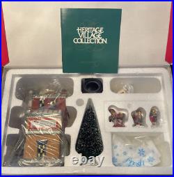 Dept 56 Christmas in the City Scottie's Toy Shop CIC Gift set of 10 Retired NIB