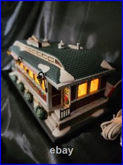 Dept. 56 Christmas in the City Series American Diner #799939