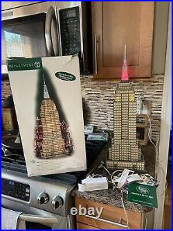 Dept 56 Christmas in the City Series Empire State Building 59207 2003