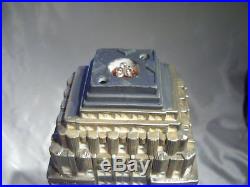 Dept 56 Christmas in the City Series Empire State Building Item 59207