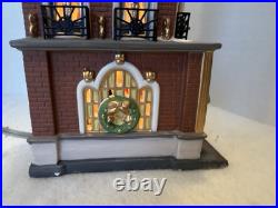 Dept 56 Christmas in the City Series Paramount Hotel 58911 Complete, With Box Dept 56 Christmas in the City Series Paramount Hotel 58911 Complete, With Box
