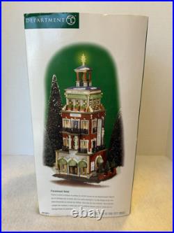 Dept 56 Christmas in the City Series Paramount Hotel 58911 Complete, With Box Dept 56 Christmas in the City Series Paramount Hotel 58911 Complete, With Box