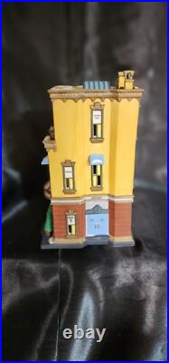 Dept 56 Christmas in the City Series Parkview Hospital #58947 item #326