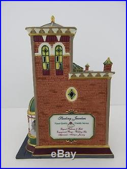 Dept 56 Christmas in the City Sterling Jewelers #58926 Good Condition