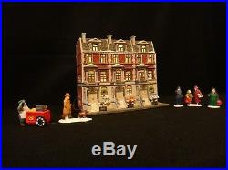 Dept 56 Christmas in the City Sutton Place Brownstones & City People retired