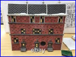 Dept 56 Christmas in the City Sutton Place Brownstones Heritage Village 5961-7