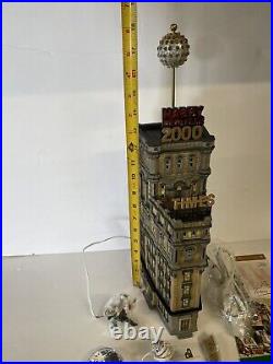 Dept 56 Christmas in the City THE TIMES TOWER Set # 55510 In Box