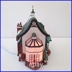 Dept 56 Christmas in the City Tavern in the Park Restaurant 56.58928 in Box