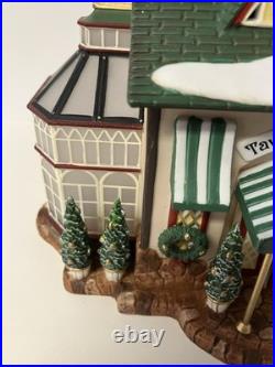 Dept 56 Christmas in the City Tavern in the Park Restaurant #58928 with Box