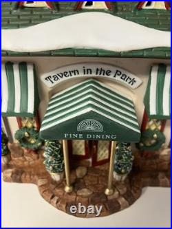 Dept 56 Christmas in the City Tavern in the Park Restaurant #58928 with Box