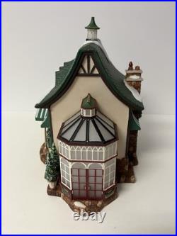 Dept 56 Christmas in the City Tavern in the Park Restaurant #58928 with Box