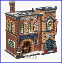 Dept 56 Christmas in the City The Brew House 4036491 & Tapping The Keg 4036498