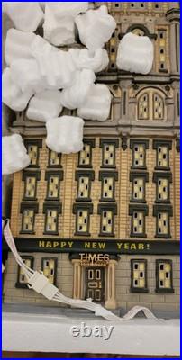 Dept 56 Christmas in the City The Times Tower 2000 New York Building Sp. Ed NIB