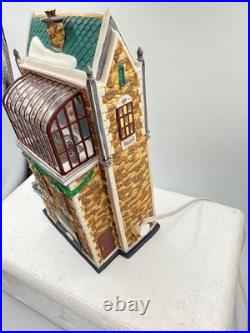 Dept 56 Christmas in the City University Club #58945 NEW Dept 56 Christmas in the City University Club #58945 NEW
