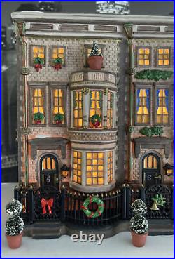 Dept 56 Dickens' Village Christmas In The City MULBERRIE COURT BROWNSTONES