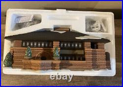 Dept 56 Frank Lloyd Wright's Heurtley House Christmas in the City 4054987 with Box