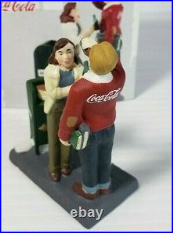 Dept 56 Good Company Coca-Cola Christmas in the City #4044797