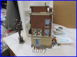 Dept 56 Parkside Holiday Brownstone Christmas In The City 58937 Complete Set