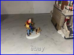 Dept 56 Parkside Holiday Brownstone Christmas in the City Village Lighted House